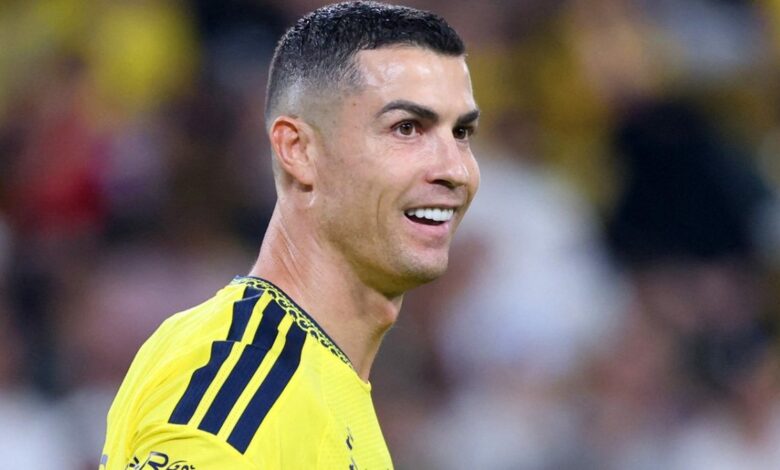 ثلاثية رونالدو تقود النصر للفوز على الخلود وتتركه على بُعد 15 هدفًا من الألف