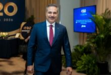 فيدان يبحث مع اليابان نقل تعاون الشركات إلى دول ثالثة